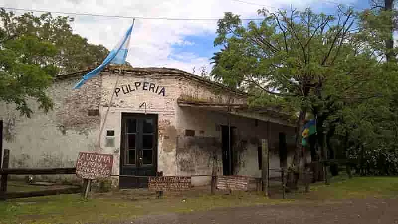 Las estancias y pulperías cerca de Buenos Aires: Escapadas rurales y tradición gaucha.